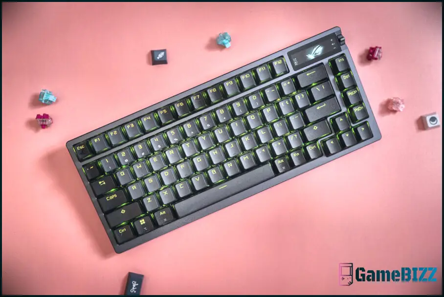 Asus ROG Azoth Tastatur Test: Leichtgängige Schalter und anpassbare Caps